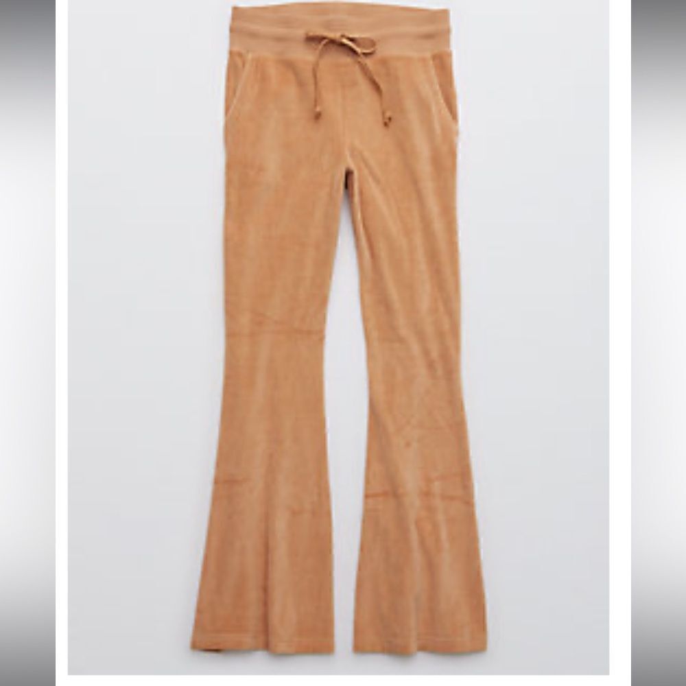🚨4/$25 Aerie Velour High Waisted Brown Flare Pant Size Small